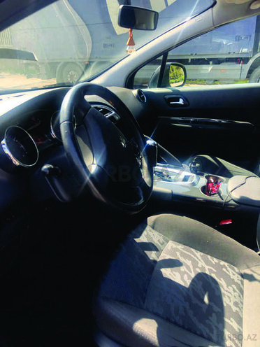 Peugeot 3008 2013, 300,947 km - 1.6 l - Bakı