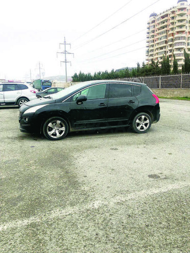 Peugeot 3008 2013, 300,947 km - 1.6 l - Bakı