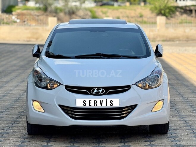 Hyundai Elantra 2013, 215,000 km - 1.8 l - Gəncə