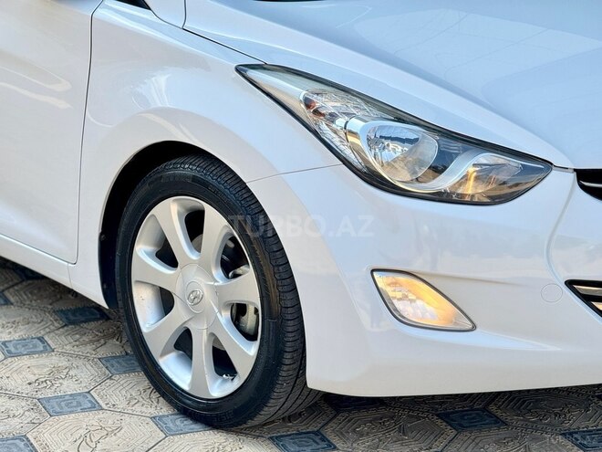 Hyundai Elantra 2013, 215,000 km - 1.8 l - Gəncə