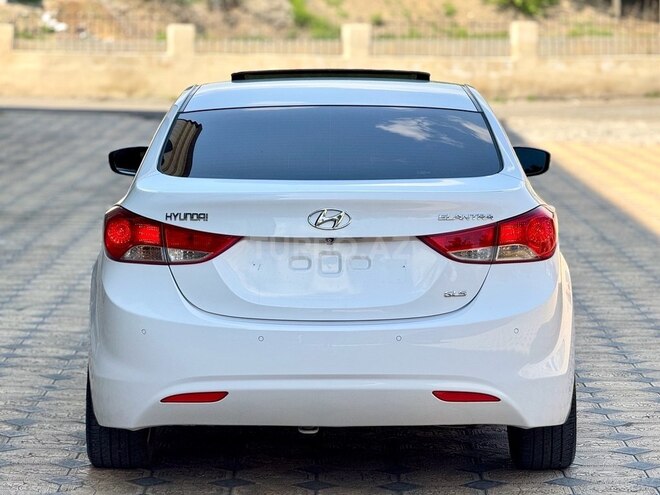 Hyundai Elantra 2013, 215,000 km - 1.8 l - Gəncə