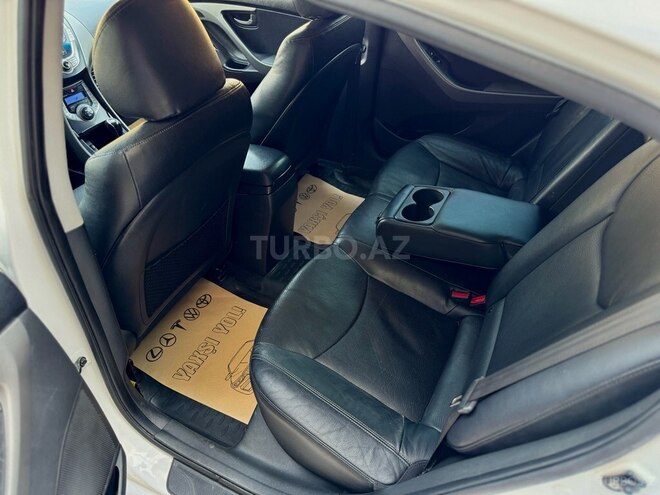 Hyundai Elantra 2013, 215,000 km - 1.8 l - Gəncə
