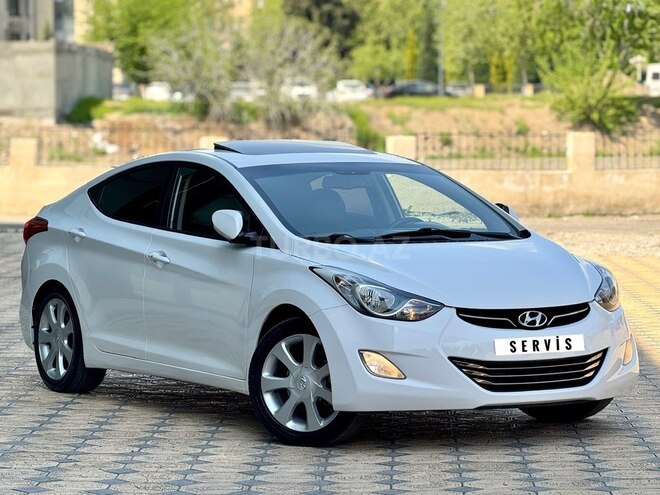 Hyundai Elantra 2013, 215,000 km - 1.8 l - Gəncə