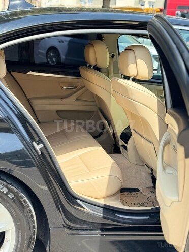 BMW 528 2013, 240,000 km - 2.0 l - Bakı