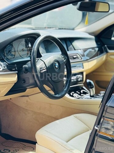 BMW 528 2013, 240,000 km - 2.0 l - Bakı