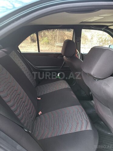 Mercedes E 200 1995, 429,000 km - 2.0 l - Bərdə