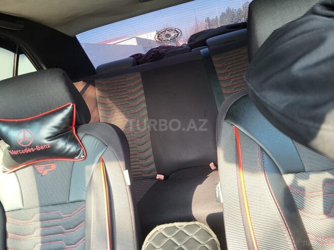 Mercedes E 200 1995, 429,000 km - 2.0 l - Bərdə