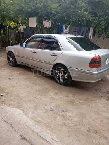 Mercedes C 240 1997, 270,000 km - 2.4 l - Salyan