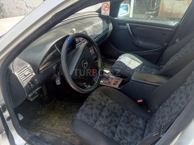 Mercedes C 220 d 2000, 312,000 km - 2.2 l - Bakı