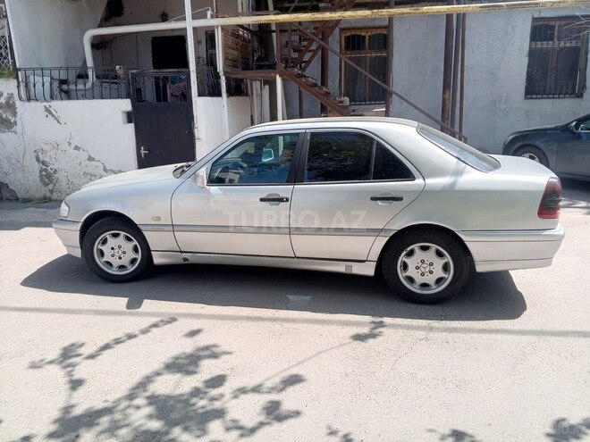 Mercedes C 220 d 2000, 312,000 km - 2.2 l - Bakı