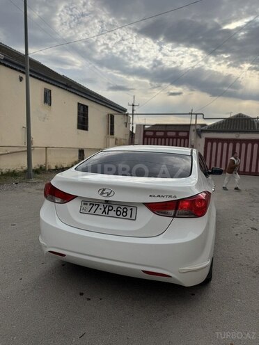 Hyundai Elantra 2013, 312,000 km - 1.6 л - Bakı