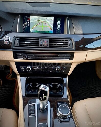 BMW 528 2014, 250,000 km - 2.0 l - Bakı