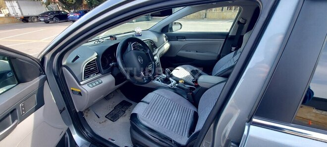 Hyundai Elantra 2016, 227,144 km - 2.0 л - Bakı