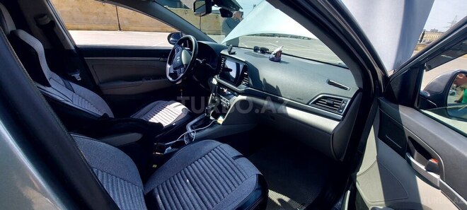 Hyundai Elantra 2016, 227,144 km - 2.0 л - Bakı