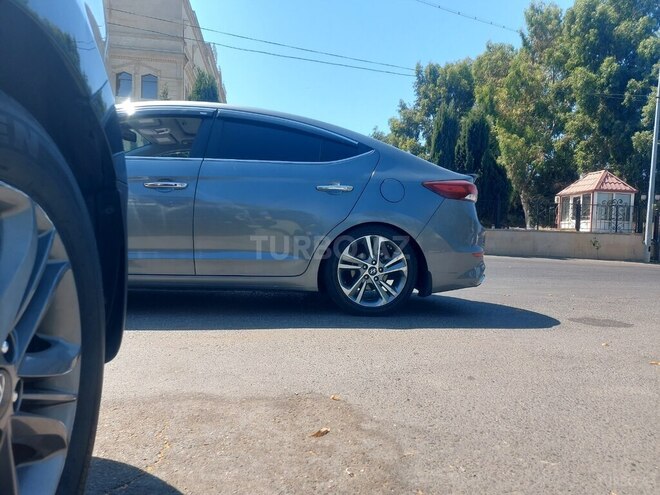 Hyundai Elantra 2016, 227,144 km - 2.0 л - Bakı