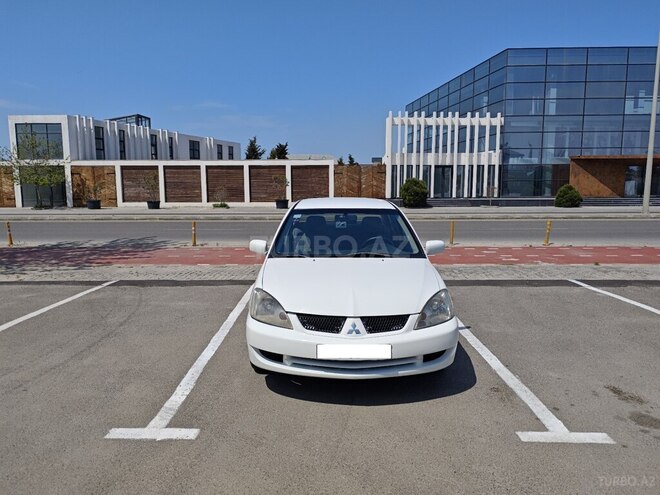 Mitsubishi Lancer-3