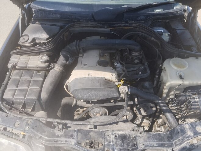 Mercedes C 230 1998, 350,000 km - 2.3 l - Bakı