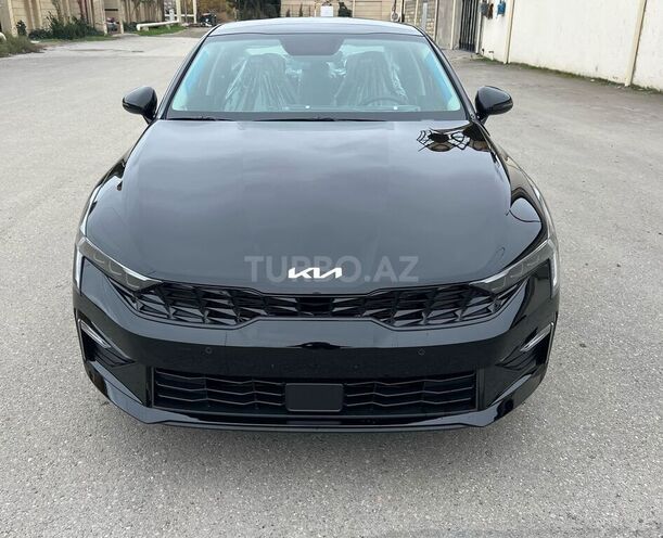 Kia K5-7