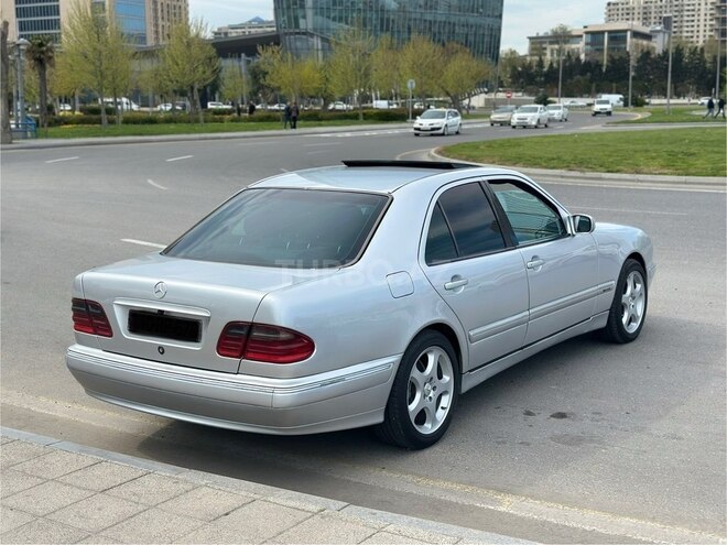 Mercedes E 270 2001, 321,000 km - 2.7 l - Bakı