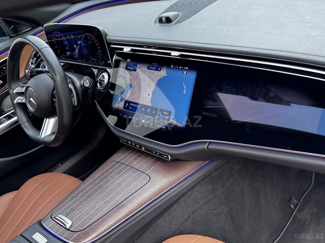 Mercedes E 300 e 2023, 34,000 km - 2.0 л - Bakı