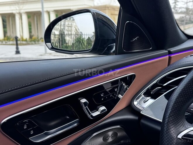 Mercedes E 300 e 2023, 34,000 km - 2.0 л - Bakı