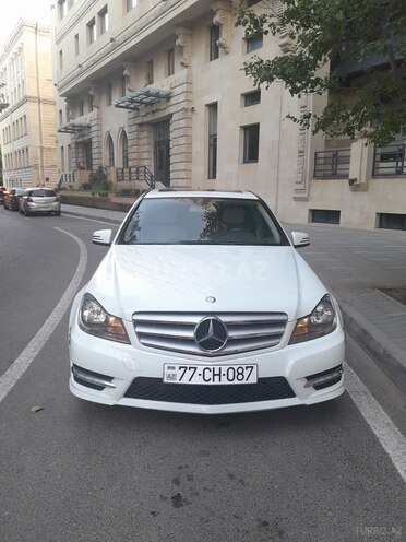 Mercedes C 250-1
