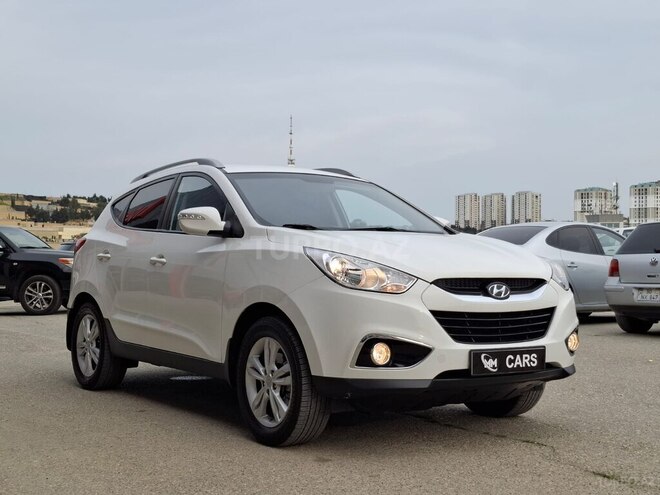 Hyundai ix35 2013, 86,000 km - 2.0 l - Bakı