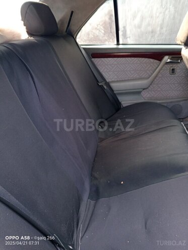 Mercedes C 200 1995, 235,326 km - 2.0 l - Quba