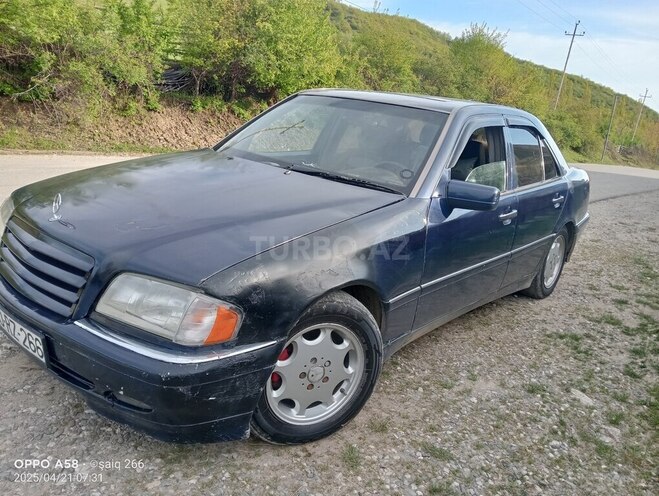 Mercedes C 200 1995, 235,326 km - 2.0 l - Quba