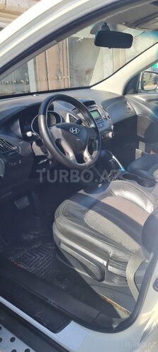 Hyundai ix35 2011, 285,000 km - 2.4 l - Bakı