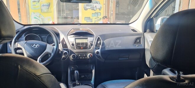 Hyundai ix35 2011, 285,000 km - 2.4 l - Bakı