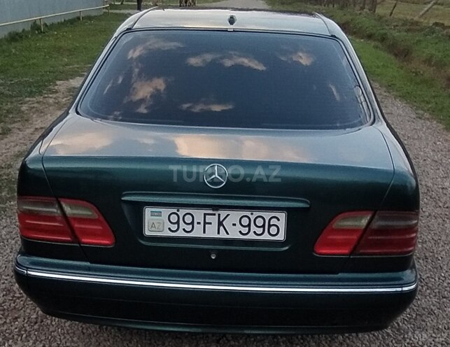 Mercedes E 280 1999, 310,000 km - 2.8 l - Cəlilabad