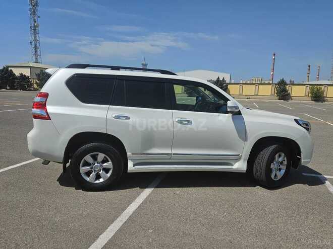 Toyota Land Cruiser Prado-7