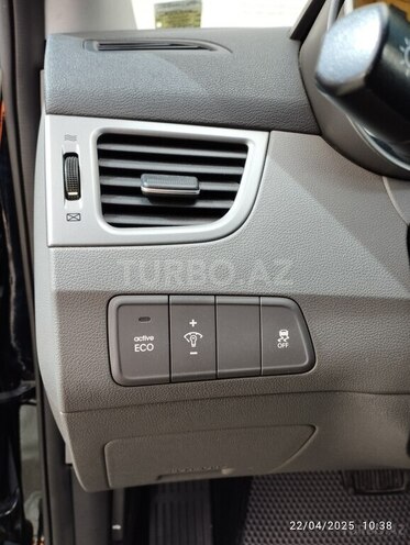Hyundai Elantra 2015, 33,548 km - 1.8 l - Bakı