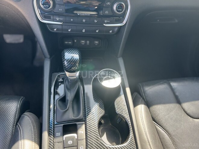 Hyundai Santa Fe-7