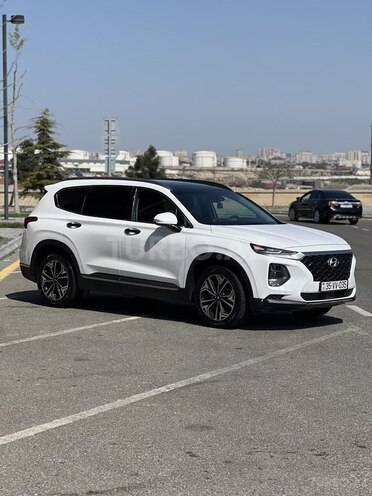 Hyundai Santa Fe-9