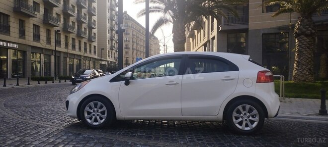 Kia Rio 2013, 197,000 km - 1.6 l - Bakı