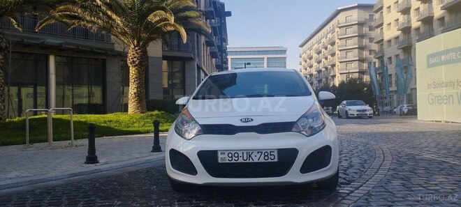 Kia Rio 2013, 197,000 km - 1.6 l - Bakı