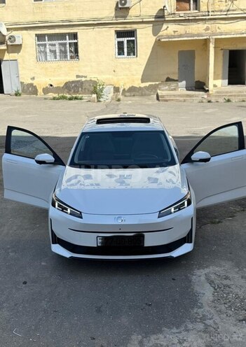 Changan Qiyuan A05 2024, 9,000 km - 1.5 л - Bakı
