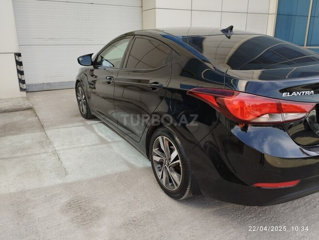 Hyundai Elantra 2015, 33,548 km - 1.8 l - Bakı