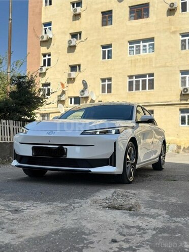 Changan Qiyuan A05 2024, 9,000 km - 1.5 л - Bakı