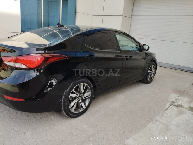 Hyundai Elantra 2015, 33,548 km - 1.8 l - Bakı