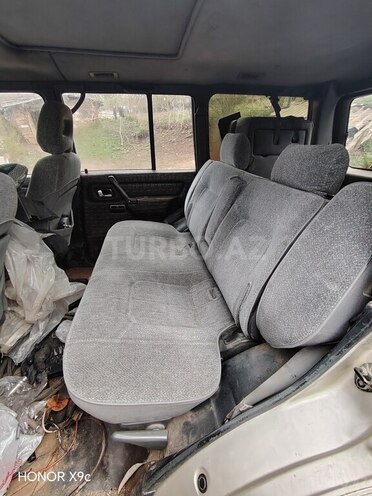 Mitsubishi Pajero 1993, 435,218 km - 2.5 л - Tovuz