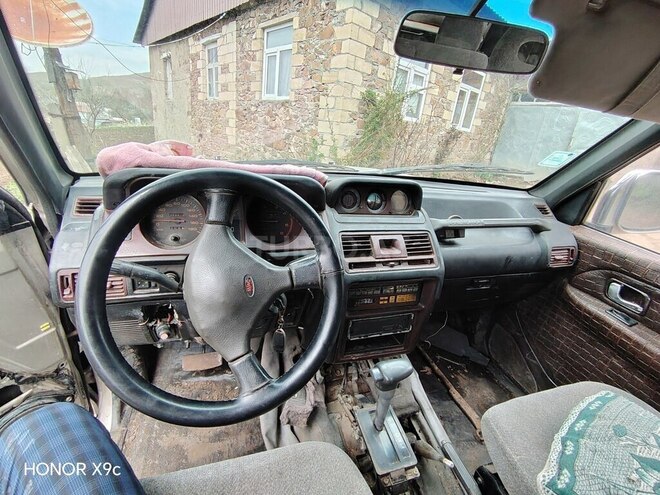 Mitsubishi Pajero 1993, 435,218 km - 2.5 л - Tovuz