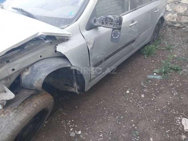 Renault Laguna 2003, 367,452 km - 1.9 l - Gəncə