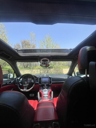 Porsche Cayenne Turbo S 2013, 157,000 km - 4.8 l - Bakı