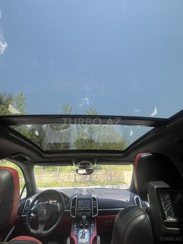 Porsche Cayenne Turbo S 2013, 157,000 km - 4.8 l - Bakı