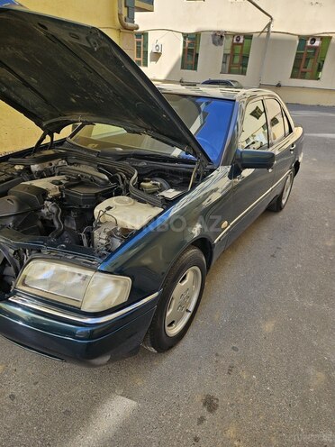 Mercedes C 180 1997, 322,066 km - 1.8 l - Bakı