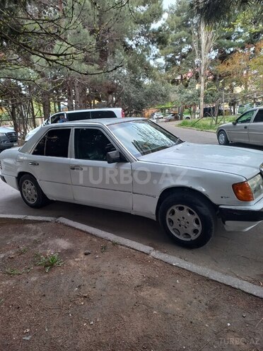 Mercedes E 200 d 1993, 500,000 km - 2.0 l - Bakı