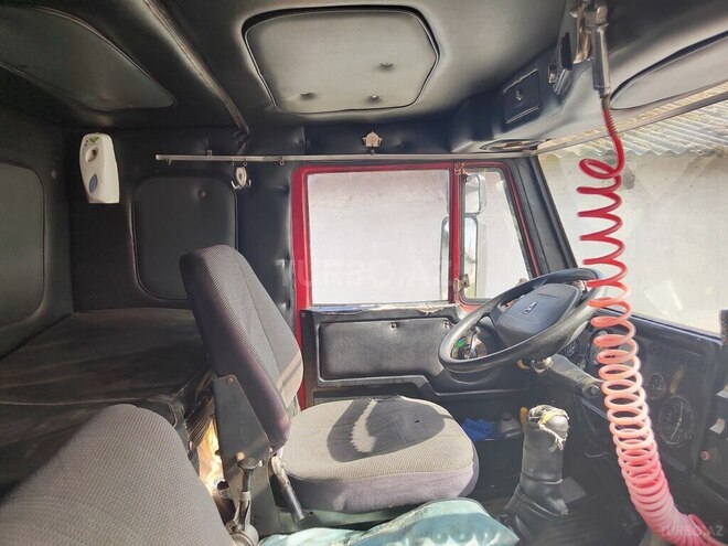 KamAz 54112 1993, 500,000 km - 11.0 l - Quba